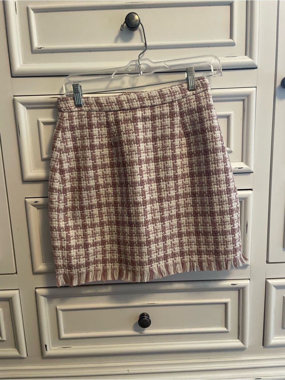 Women’s Pink and White Houndstooth Knit Skirt. NWT. Never Worn